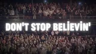 2500+ People Sing! Don't Stop Believin' by Journey