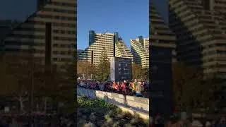 Salida Maratón Valencia Trinidad Alfonso 2023