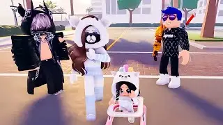 I Was Adopted By Youtubers On Berry Avenue!