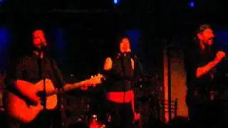Η αγάπη κάστρα καταλύει - Χαΐνηδες (Live)