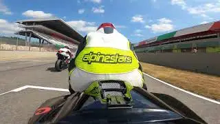 CBR 1000RR VS R1M Mugello Circuit