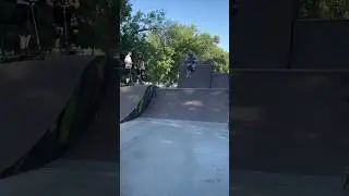 Актеры без оскра участвовали       Ефрешка, задний план и агро Кид #automobile #брай #skatepark #ska