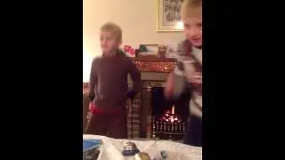 4 & 7 year old dancing to Gangnam Style