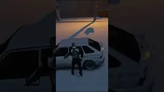 ПОКАЗАЛ КАК НУЖНО ВОРОВАТЬ МАШИНЫ в  GTA RP / MAJESTIC RP