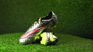 Бутсы Nike Hypervenom Phantom Premium FG 677453-069