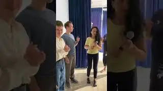 Не мешайте песни петь