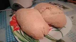 Доча готовит домашний батон