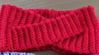Повязка на голову связана крючком❗