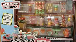 Craft: Fun with miniverse food miniatures!