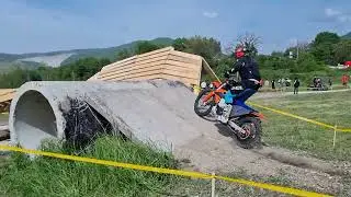 100% эндуро Геленджик. Обзор стадиона и тренировка класса Голд.
