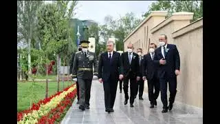 Президент Республики Узбекистан Шавкат Мирзиёев 9 мая посетил Парк Победы.