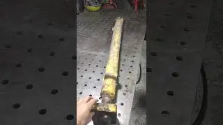 🚜🛠️ Ремонт поворотного кулака бульдозера Shantui 