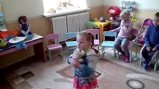 Уронили мишку на пол