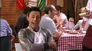 Crackòvia: How Cristiano Ronaldo and Sara Carbonero became friends(with English subtitles)