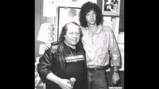 Howard Stern - Sam Kinnison accuses Bobcat Goldthwait of stealing his act