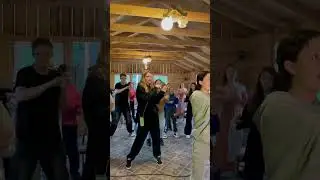 JAK ONI TAŃCZĄ🫣😱 #akademiarozwojutalentow #shortsviral #shortvideos #voiceart #zabawa