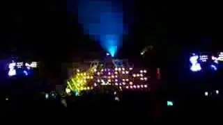 Daft Punk - AROUND THE WORLD OMG - LIVE @ LA 7.21.07