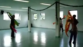 Dança do Ventre Aula Improviso com véu