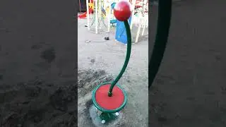 делаем детскую площадку)