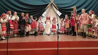 Выступление на фестивале «Сияние».