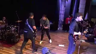 Her Neyse - Daha Mutlu Olamam  (Canlı)