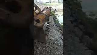 Мойка экскаватора в обеденный перерыв