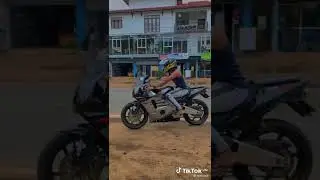 gullarm එක එන කොට වටේ ඉන්න ඔක්කොම confused 😍 /cbr gullarm public reaction 