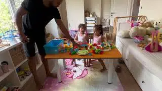 Eylül ve Erva nın kendi odalarında lego oynama anları