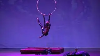 Catwalk Nsk 2022, Естюнина Зимина Анна, г. Новосибирск, воздушное кольцо