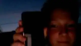 RETARTED KID FLASHING IPHONE 3G