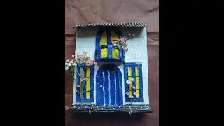 casa adorno para pared , hecho de carton, portallaves