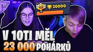 MLADÝ FANOUŠEK MĚ UČÍ BRAWLSTARS U MĚ DOMA! 😳