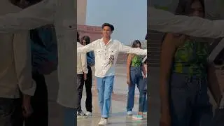 Mujhe laga ye bhi ignor kar rhi hai❤️ 