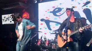 Ugo e Bruno-  Vem ni mim Dodge RAM - boate 021