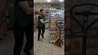 бывает трудно в первый день на новом месте🤪