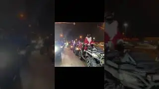 Дед морозы на светофоре )