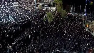 שידור חוזר - מעמד הדלקה באתרא קדישא מירון בראשות האדמו