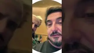 ШАСТУН ПЕРЕДАЁТ АРСЕНИЙ ОДЕЖДУ