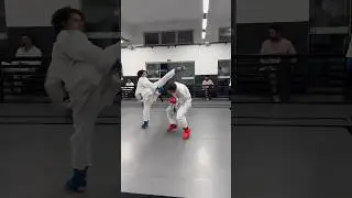 treinar é bom demais🥋 Oss👊  #karate #martialarts #mma #boxing #muaythai #taekwondo