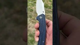This thing is huge….The new @CiviviKnife Vexillum