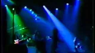 (8 of 18) Aerosmith - Walk This Way (with Jimmy Crespo)