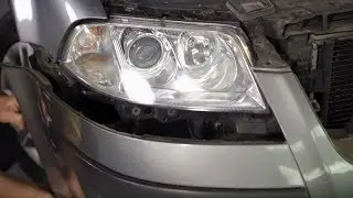 Samodzielna wymiana połamanych uchwytów od reflektorów! 