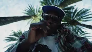 SOLOCHULO -AWFF ME (OFFICIAL MUSIC VIDEO)