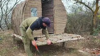 Building a Round Shelter: A Natural Way to Survive Without Technology