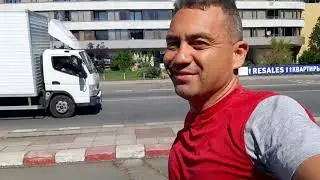 погнали на пробежку по солнечному берегу. привет от Наташи из Таллина