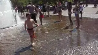 Eli in the Fountain
