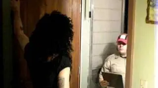 Wife cheats with delivery man