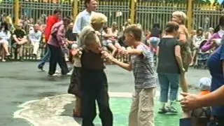 Старички не отстают....