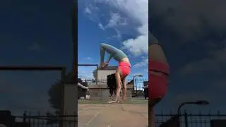 Day 5 SCORPION HANDSTAND 🦂