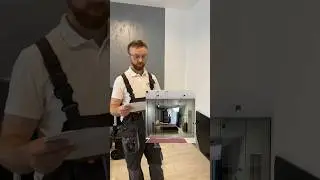 Встановили в нішу гардеробну систему з поличками, та закрили розпашними фасадами 👍